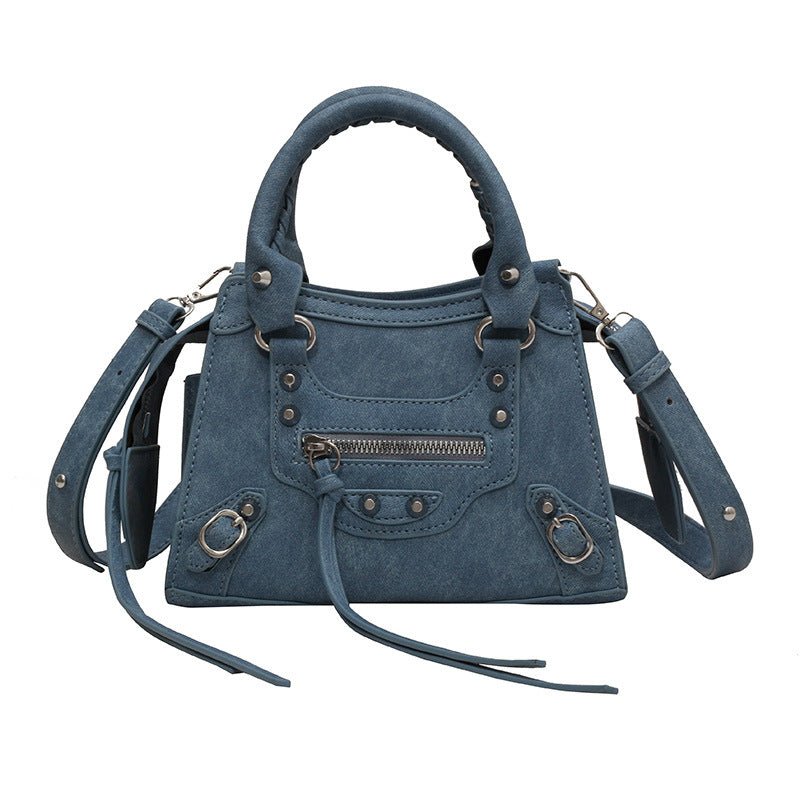 Bleu foncé